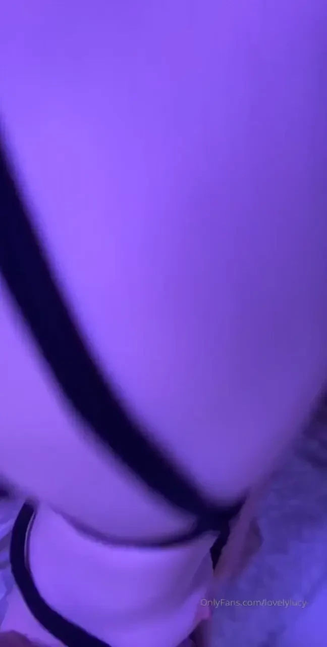 I have a lot of new lil outfits here and on the way send me feed 