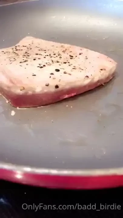 Just some cookery happening do you wanna see more of my cooking 