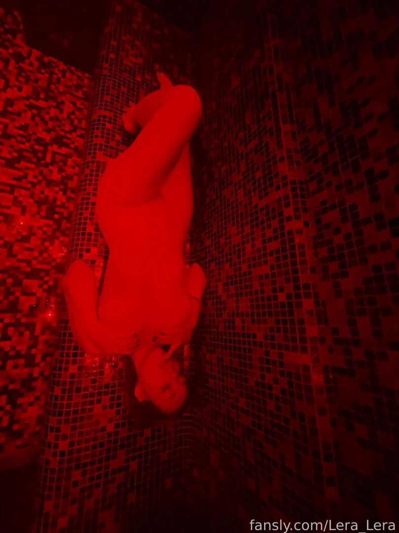 Big red and hot setting in hammam aquaphilia water showergirl shower part 2 