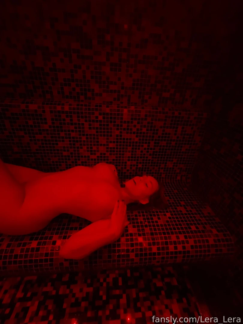 Big red and hot setting in hammam aquaphilia water showergirl shower part 5 
