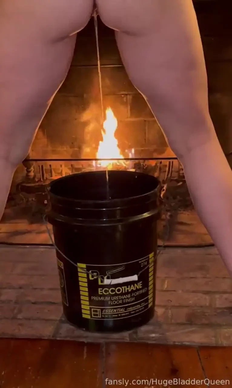 A much longer and stronger pee than what i showed on reddit and you 