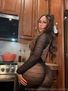 Im either in the kitchen or on beach tbh part 1