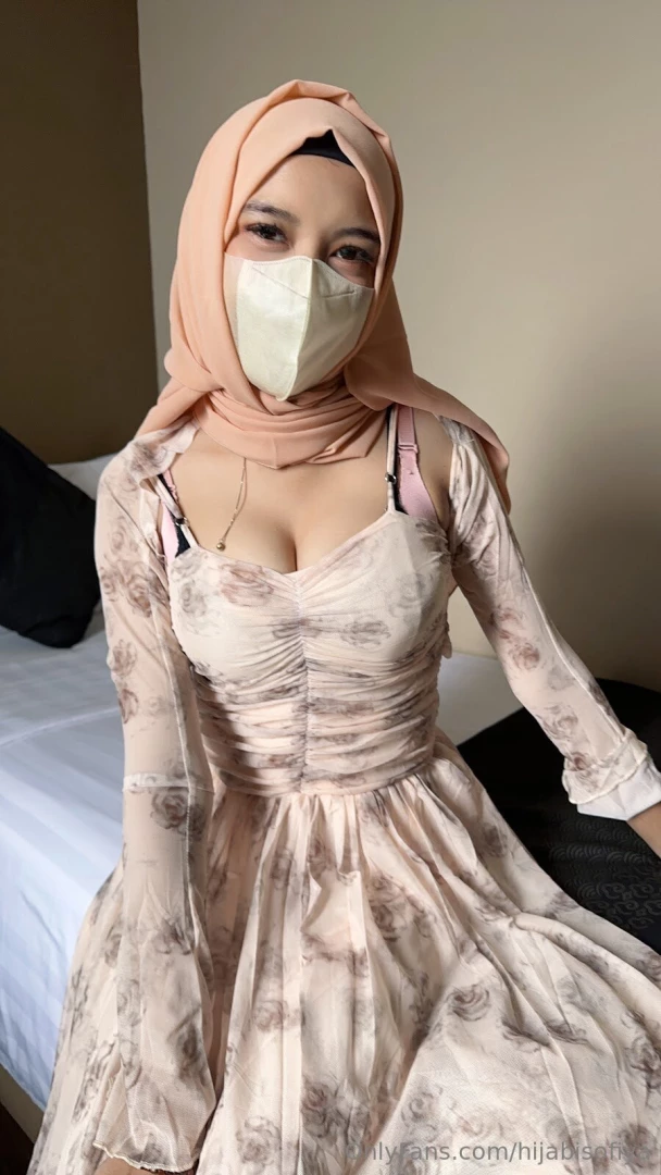 Can you handle this modest tease 