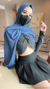 Ready to ruin this outfit