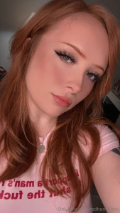 Nothing like a pretty face for your feed