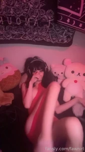 Would let this little gamer girl play with your joystick tonight