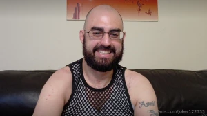 Lets go to an underground fetish party tell me what you d wear to show