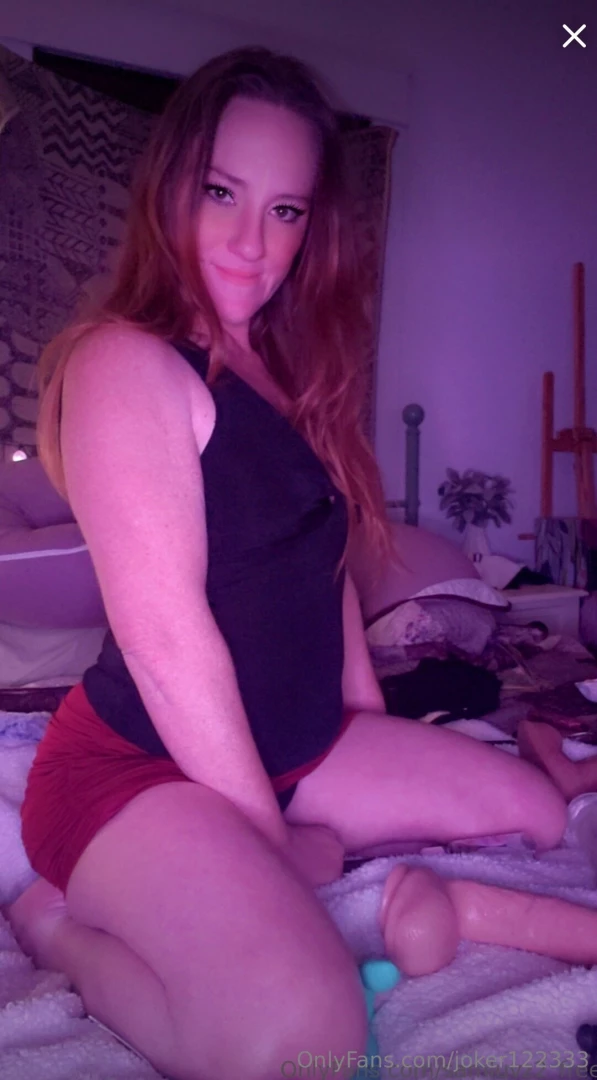 Samluvz2_free do you have a little sexy redhead addiction i m a spicy 