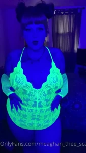 She glows scroll thru for ass