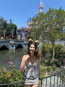 Too cute to resist right