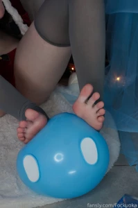 The lewd part of the furina s legs furina s legs squeezing hydro slime part 6