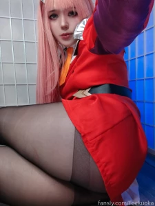 A little more 02 and her legs in stockings 02 definitely didn t know part 2