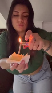 Happy birthday to mere i m 25 now