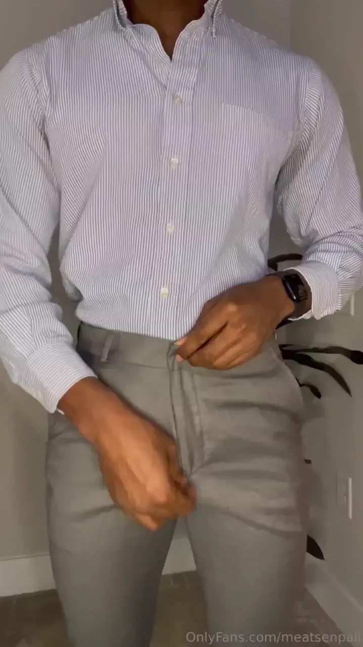 Imagine me coming home after a long day at work ready to fuck how soon 