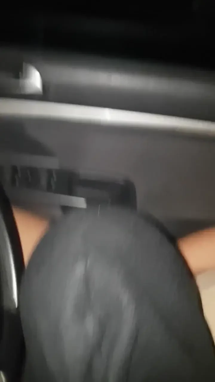 Flashed my dick to this straigh guy at night in northwest london took 