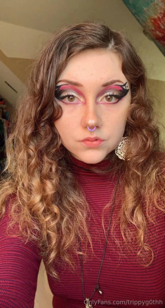 How can a girl win your heart 