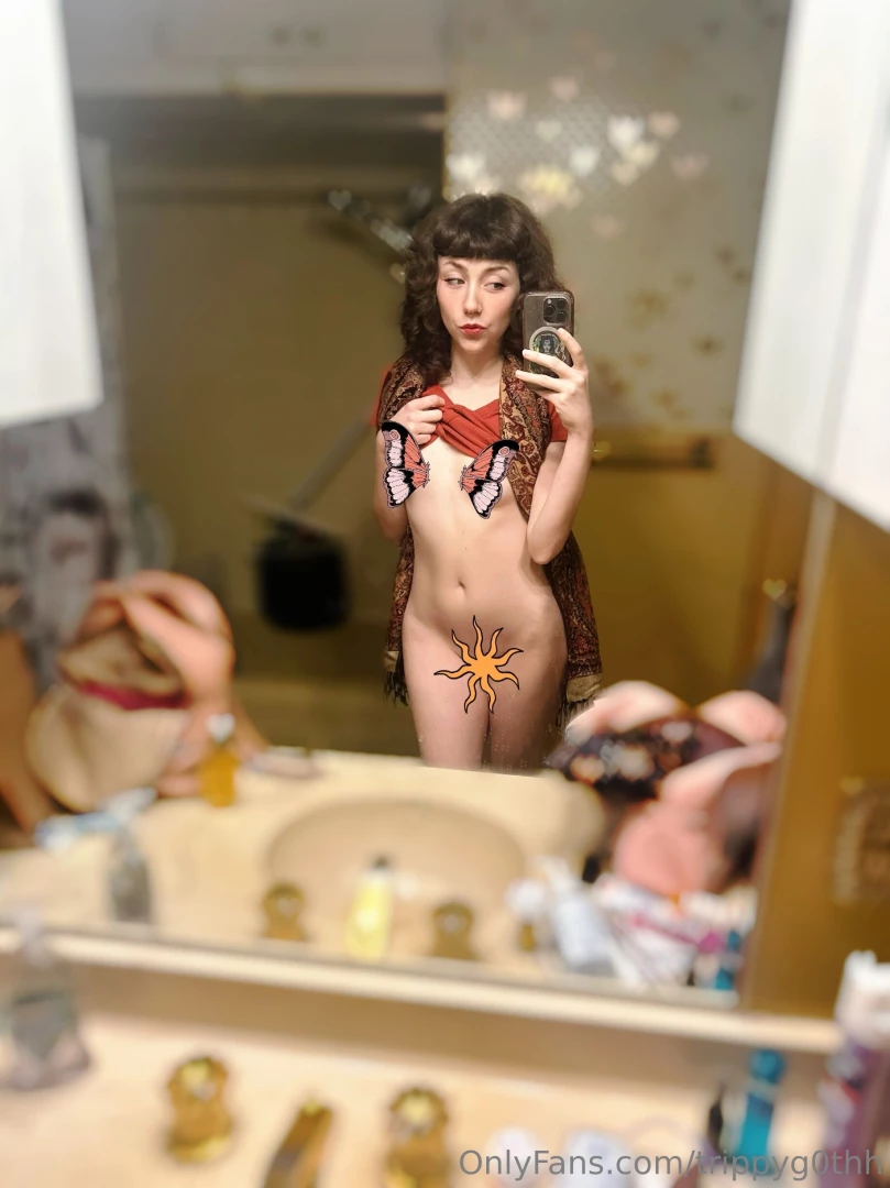 Sorry for being a cumslut this early idk what s wrong with me 