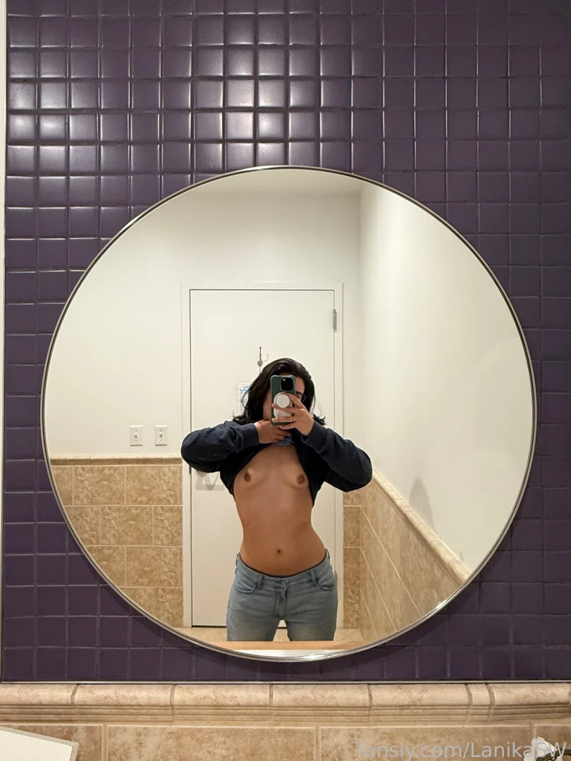 Feeling a little naughty in the public bathroom fyo arab arabic latina part 1 