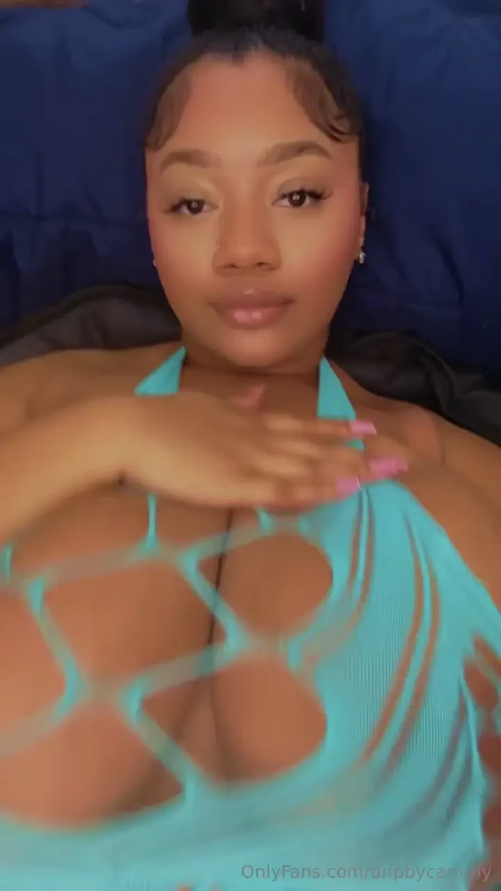 Hi papi i m back u missed me i been busy but i m here to stay 