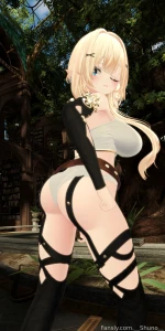 I see you peaking from over there come closer have a good look fyp