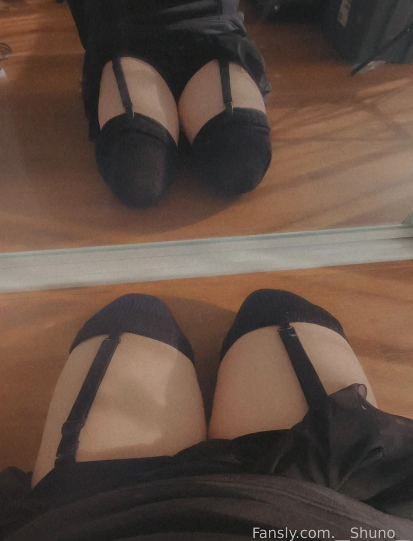 Ohh thigh pics sorry it took s bit to get around to posting these as part 2 