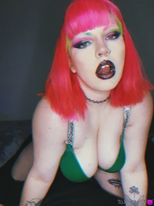 Keep swiping for a surprise part 27