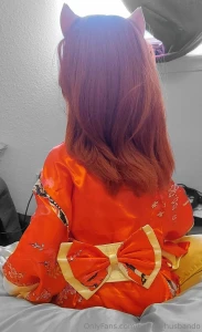 Lynxa showing off her new kimono enjoying a drink amp getting extra part 2