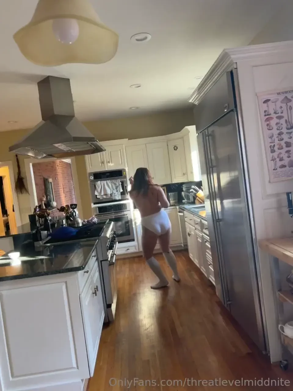 Just a couple of videos of me dancing around the house in fullbacks 