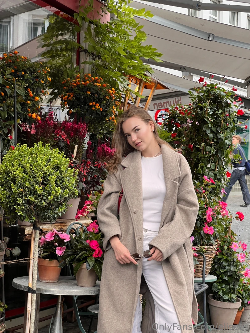 Walking through flowers like it s a runway 