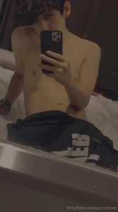 Seguidor twink badfaceyairr me escribe para que
