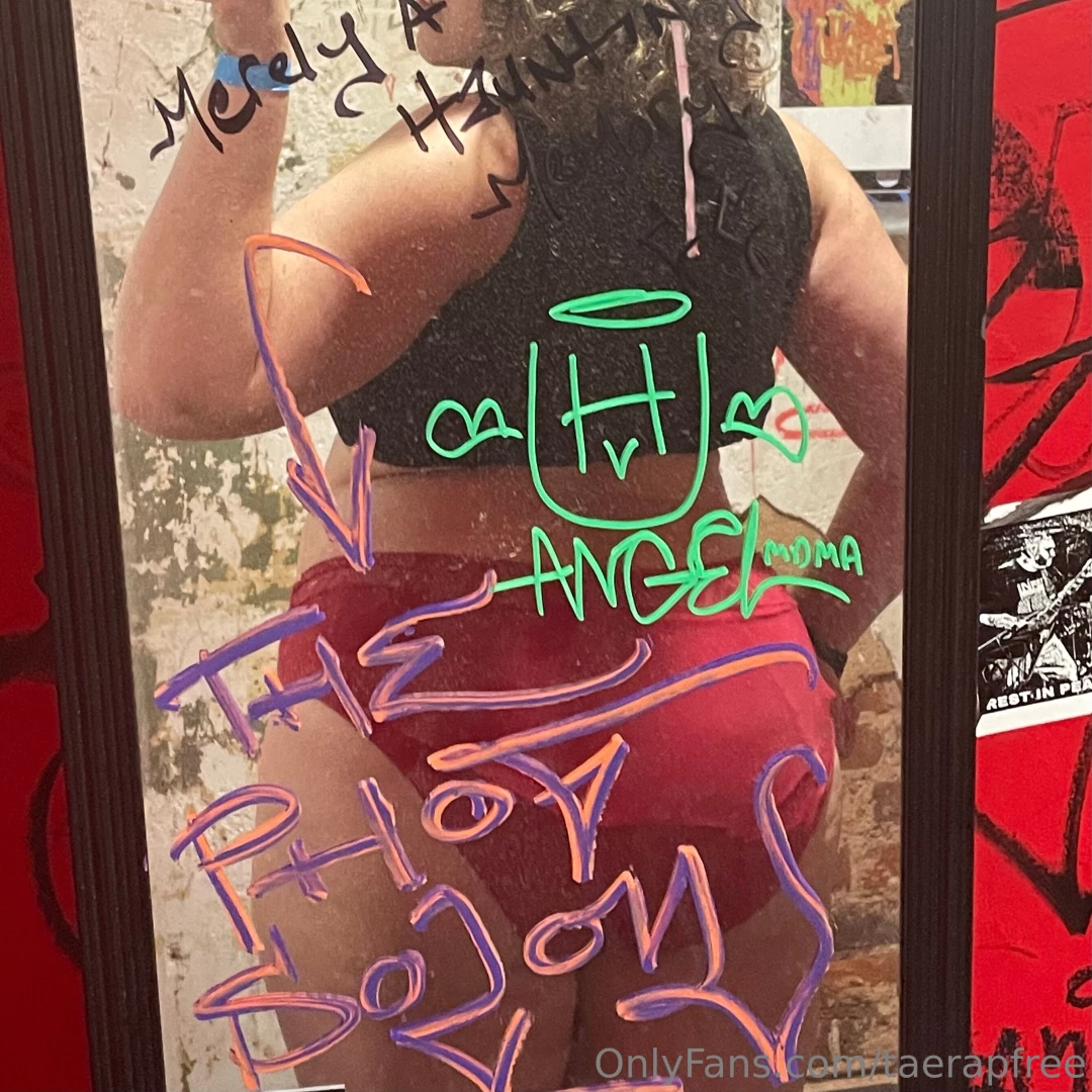 Sweaty concert vibes part 2 