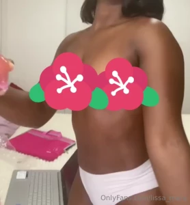 What do you think i smell like https onlyfans com luisa_lissa