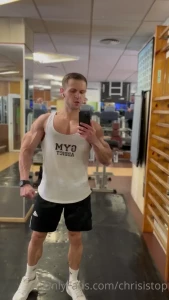 Love showing off my body muscle