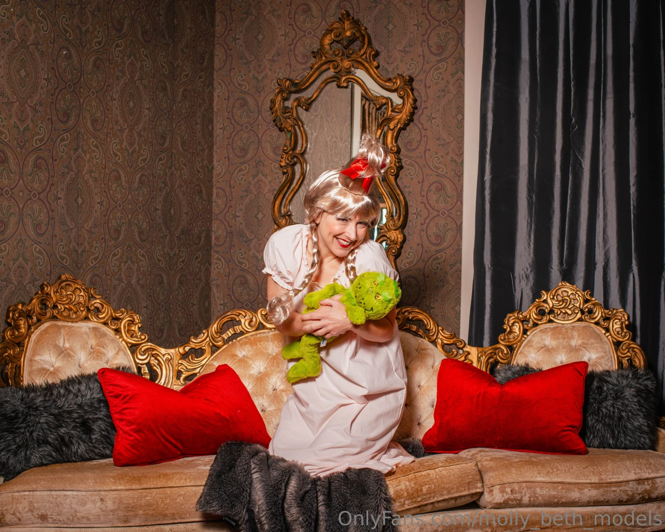 Little cindy lou who every who down in whoville liked christmas a lot 