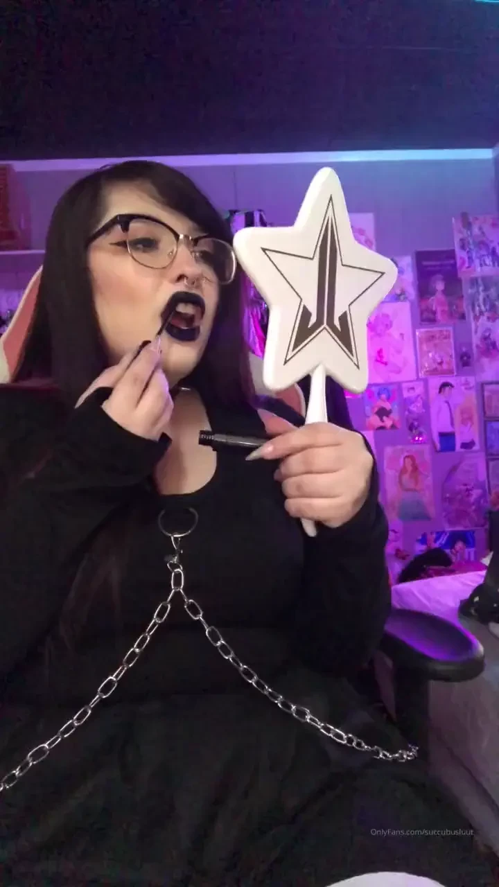 More lipstick videos 3 
