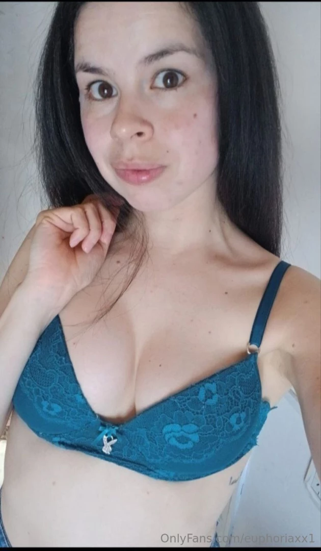 Camimegan hi suscribe for free 