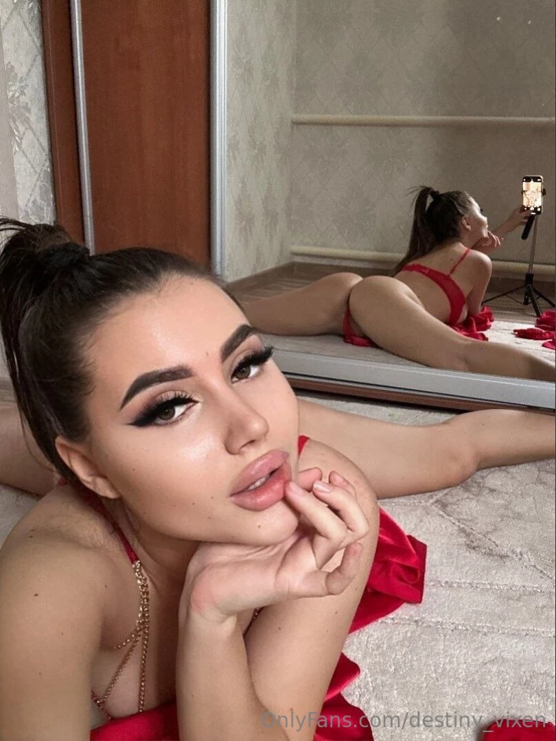 Click here - juicy_poopsy this cutie is online and horny show her some part 40 