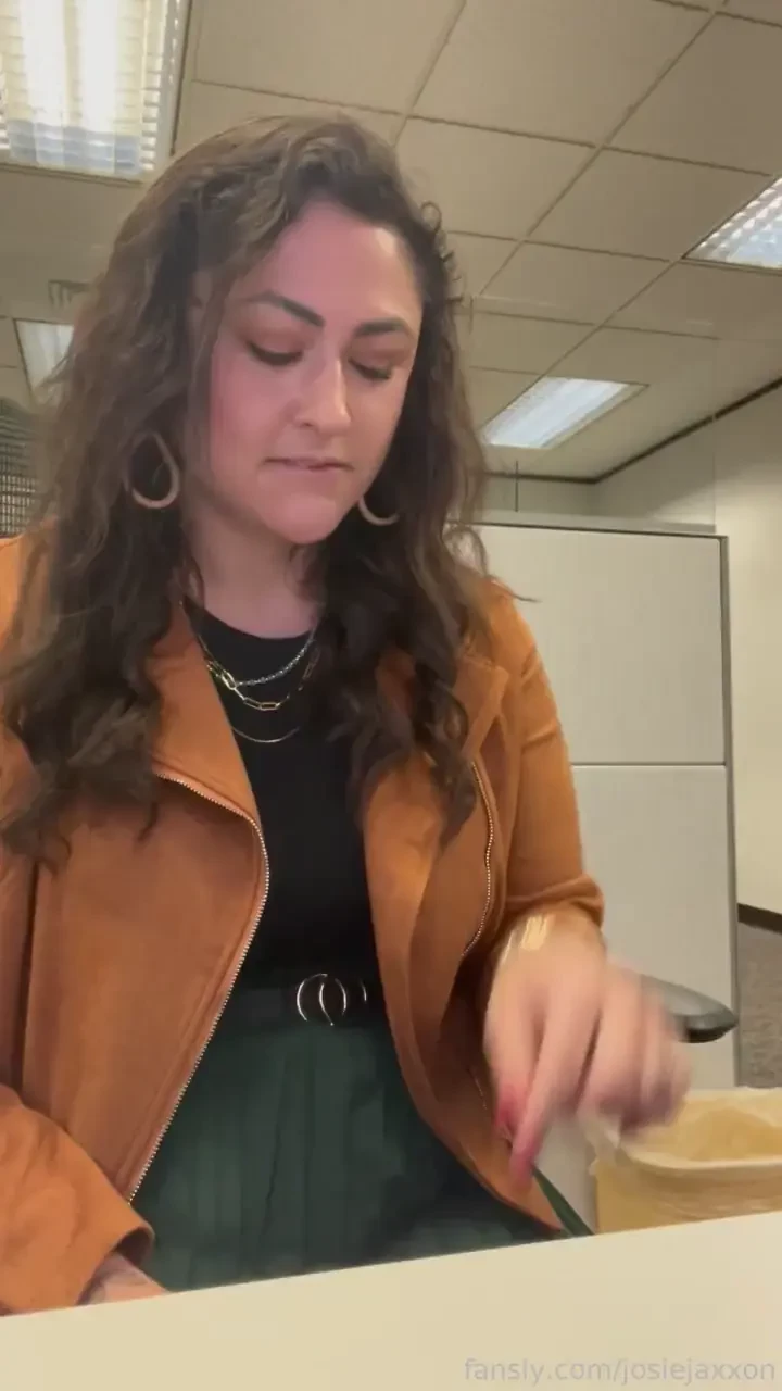 Hey i m josie i created this page so i could have a home to share my 