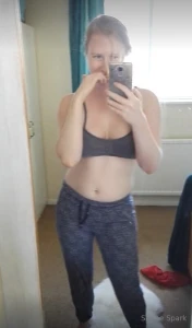 Just some short wiggle vids with butts and boobies d