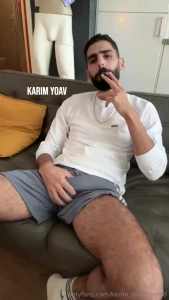 My friends here s a new video for you 3 shots of cum 2 of them by
