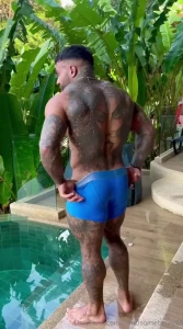 If i take them down to here will you take them off for me