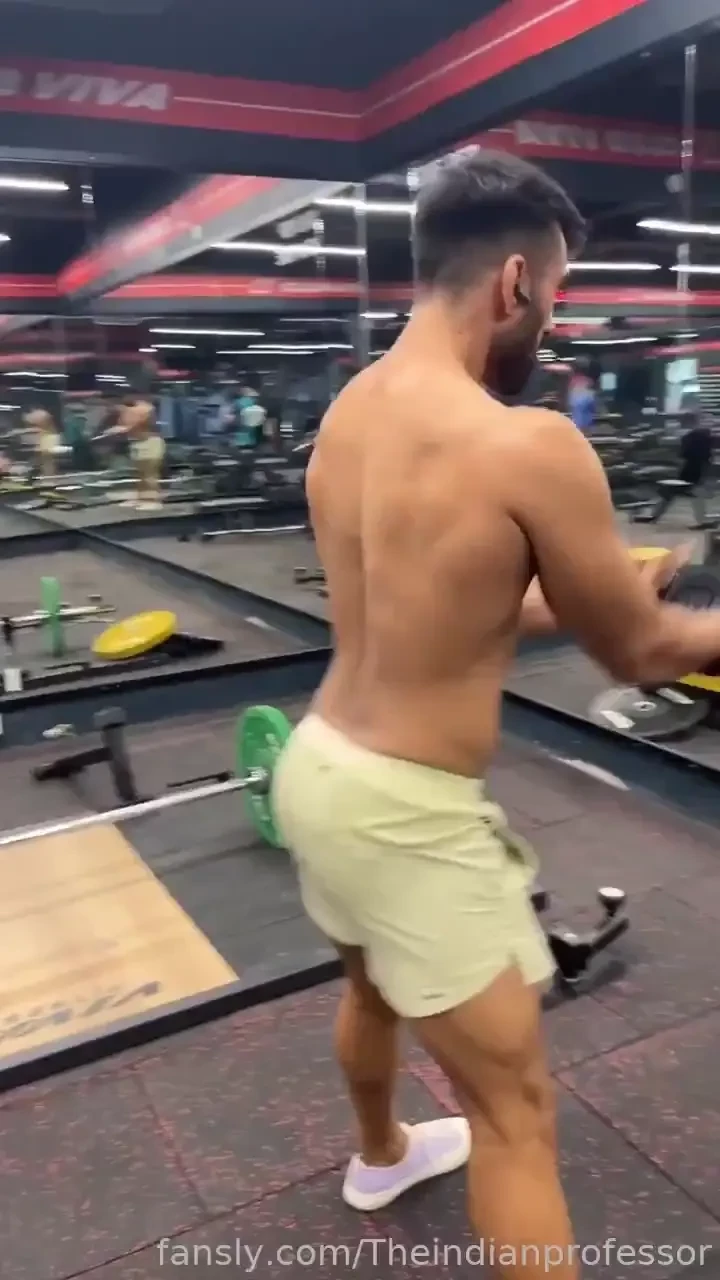 Boner check boner bathroom shower hot daddy papa son dubai india 