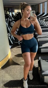 My friend briana moon are a profesional fitness girl flexible and