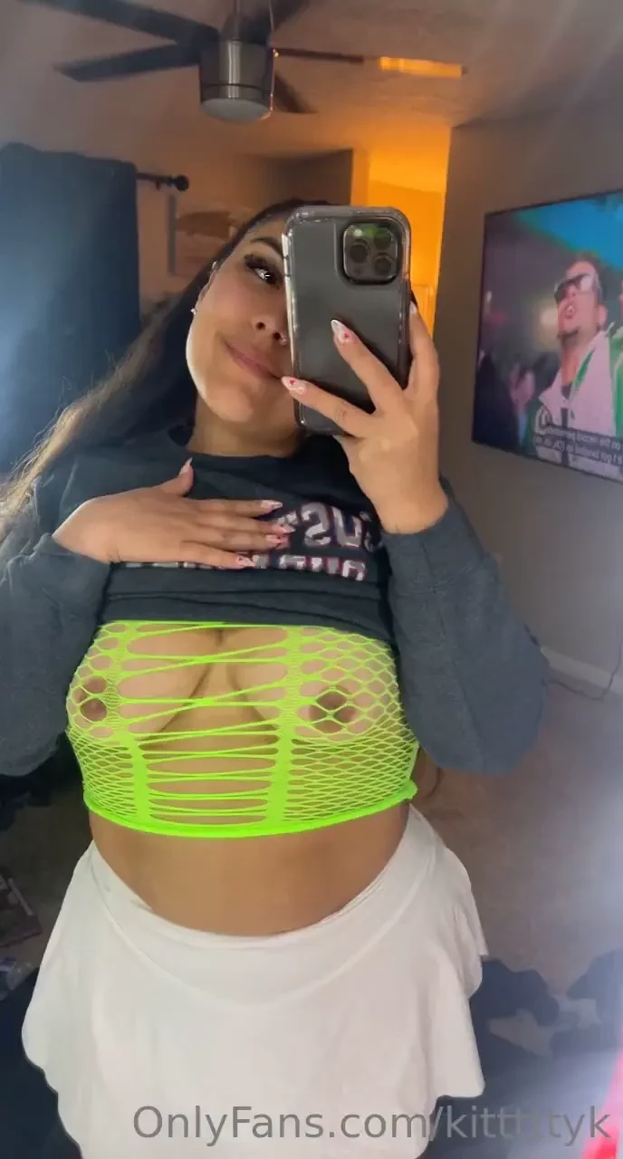 Happy wednesday yall and welcome to all my new subs appreciate the 