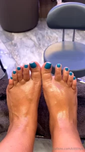 New toe color alert what yall think