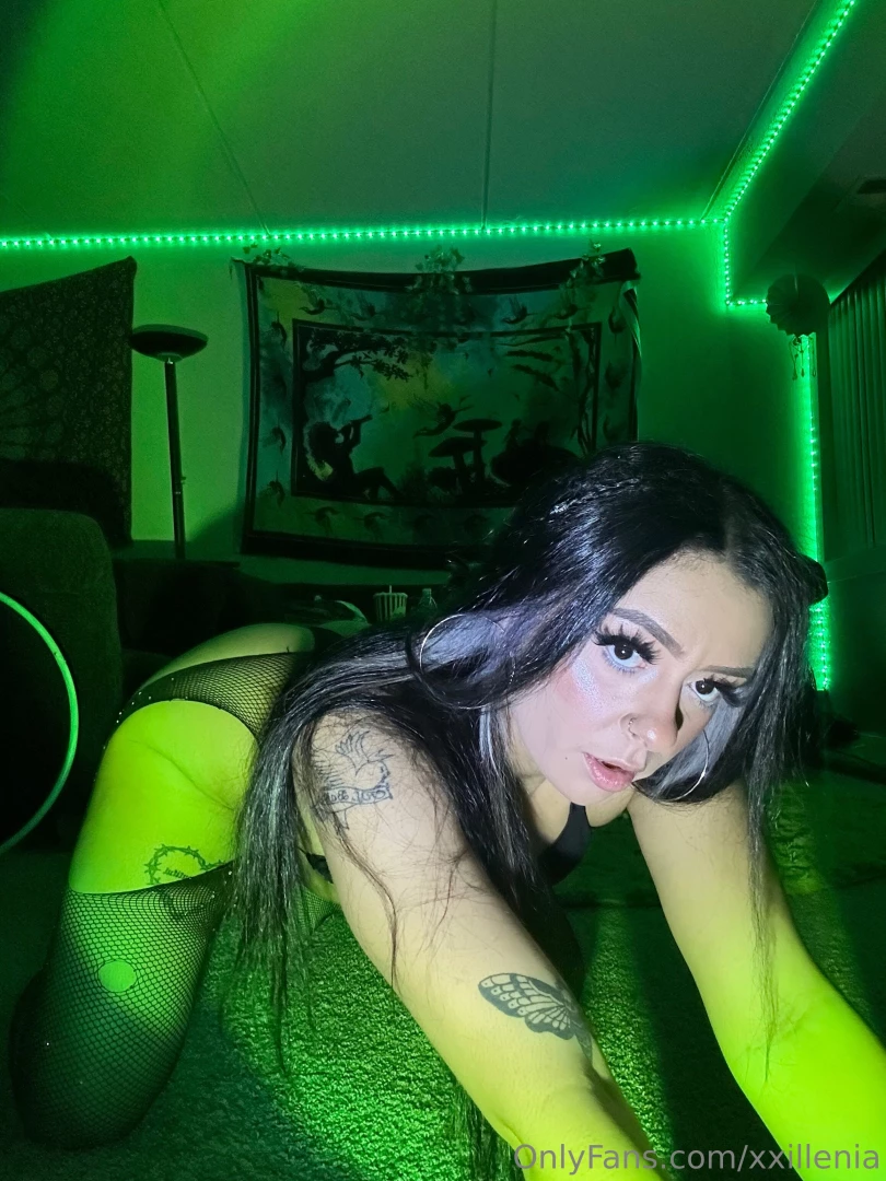 I only respond if you tip or buy a video my biggest tippers get allll 