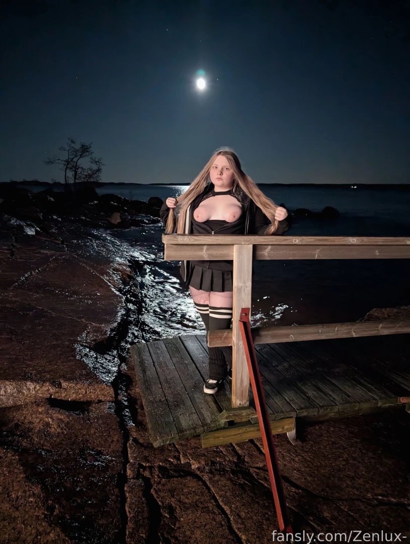 Got new camera and went to test it out at night barelylegal teen free 