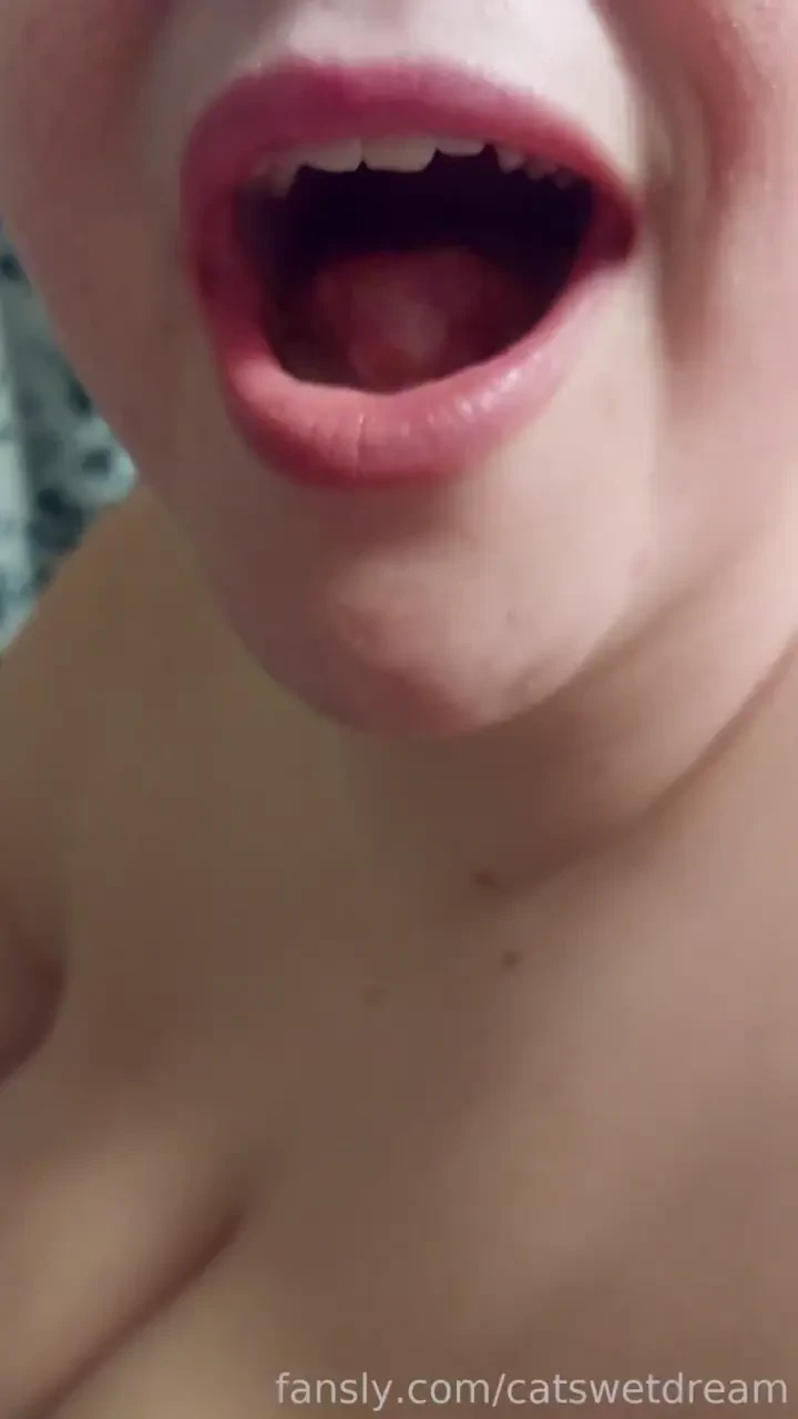 Spitters are quitters cumshot milf cum blowjob swallow tasty cumplay 