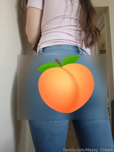 My little bottom in blue jeans fyp natural ass booty jeans tease