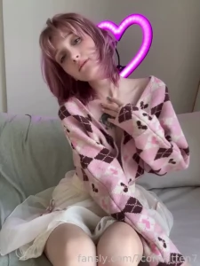 Ur anime gaming girl